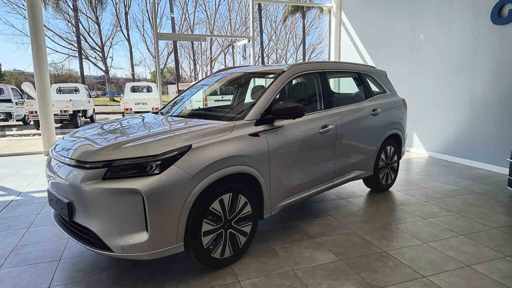 DFSK E5 Plus