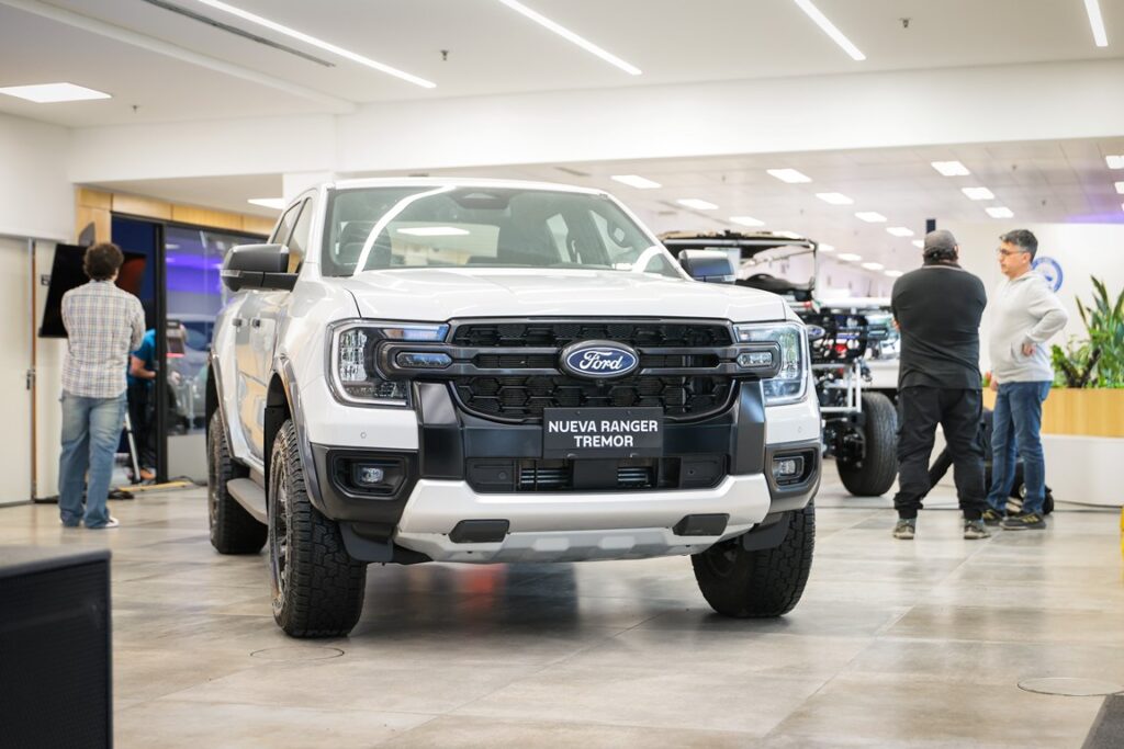 Ford Pacheco 65 anos 1