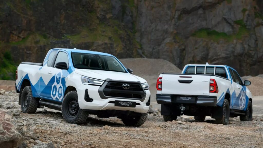 Toyota prepara una Hilux inédita: cómo es y cuándo será el lanzamiento 2 toyota hilux hidrógeno (2)