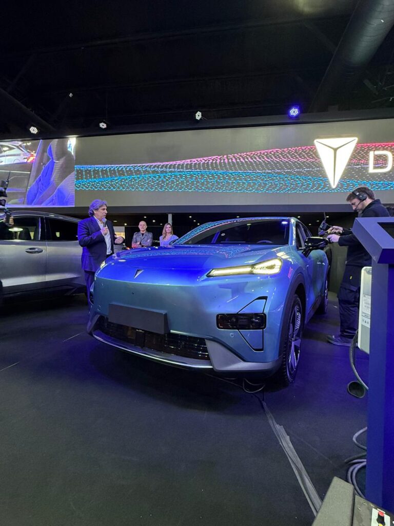 Debutó el Deepal S05: nueva marca y modelo híbrido enchufable 3 Deepal expo 3
