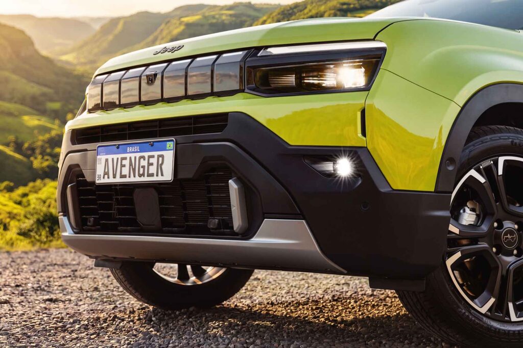 Jeep Avenger Limited 012
