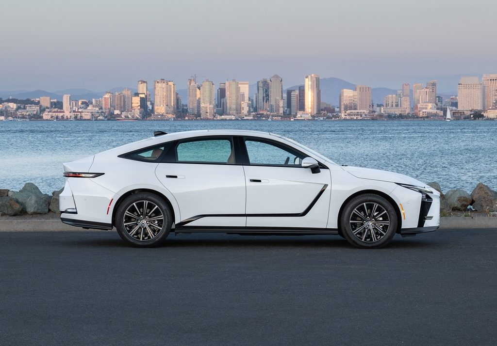 Lexus ES 2027 3