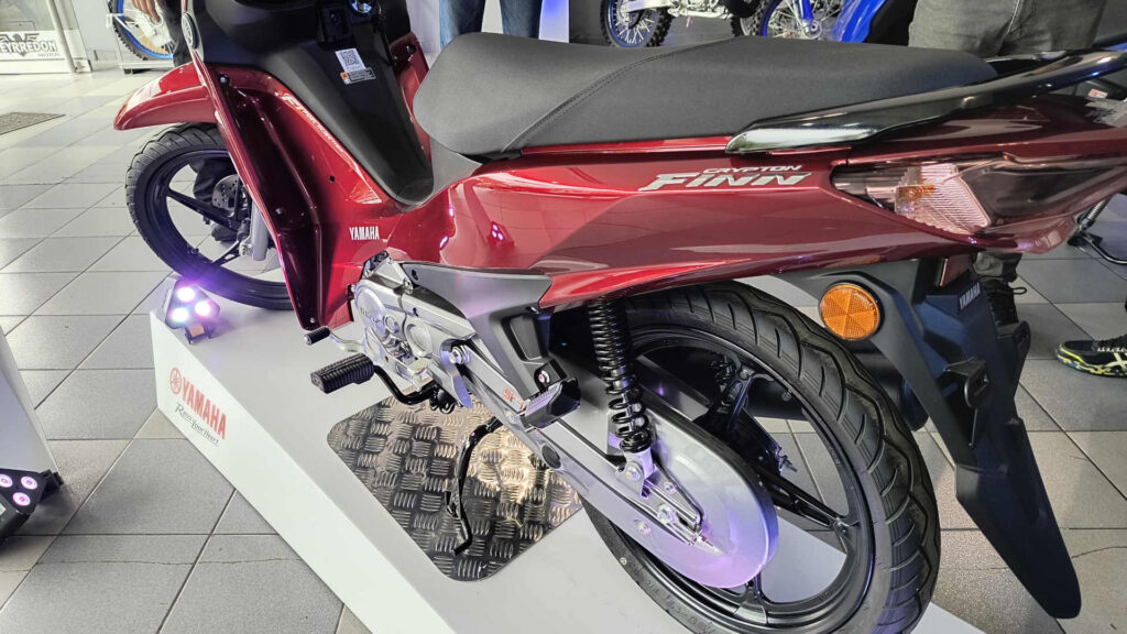 nueva yamaha crypton finn pueyrredon miza 2026 002